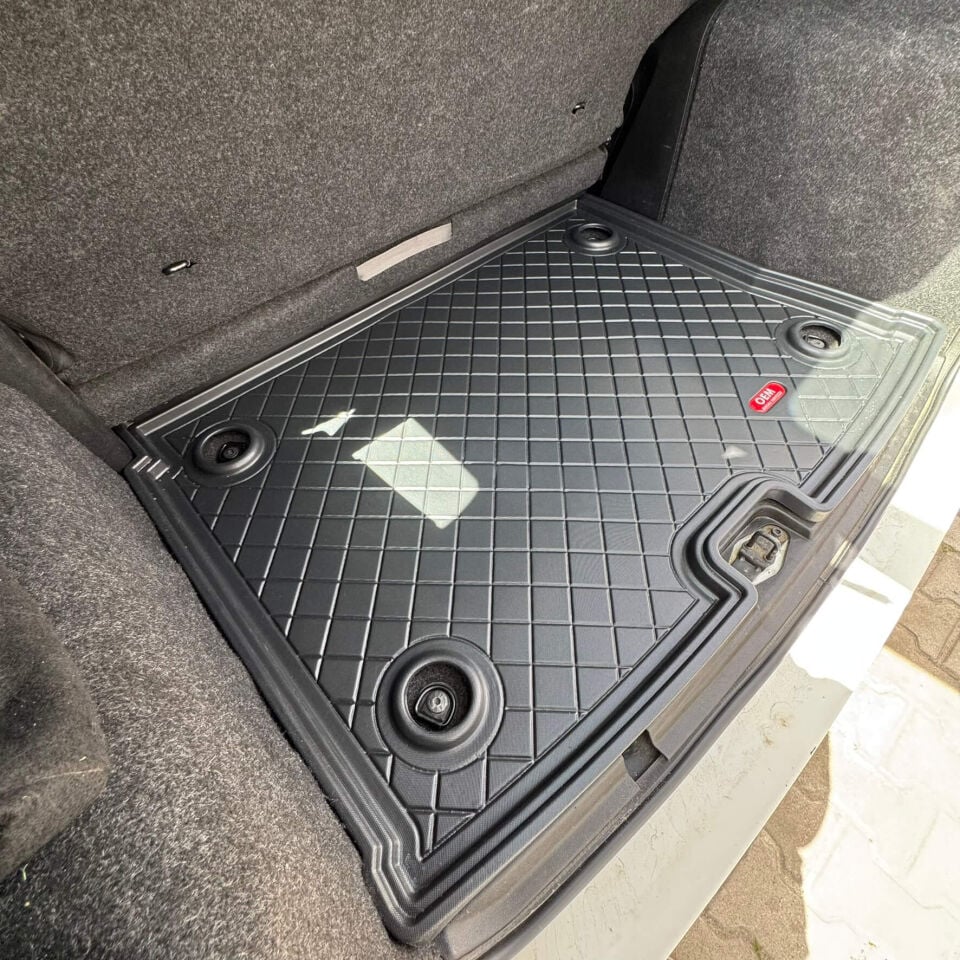 Fiat Fiorino 2020 Sonrası Bagaj Havuzu Halı Zeminli