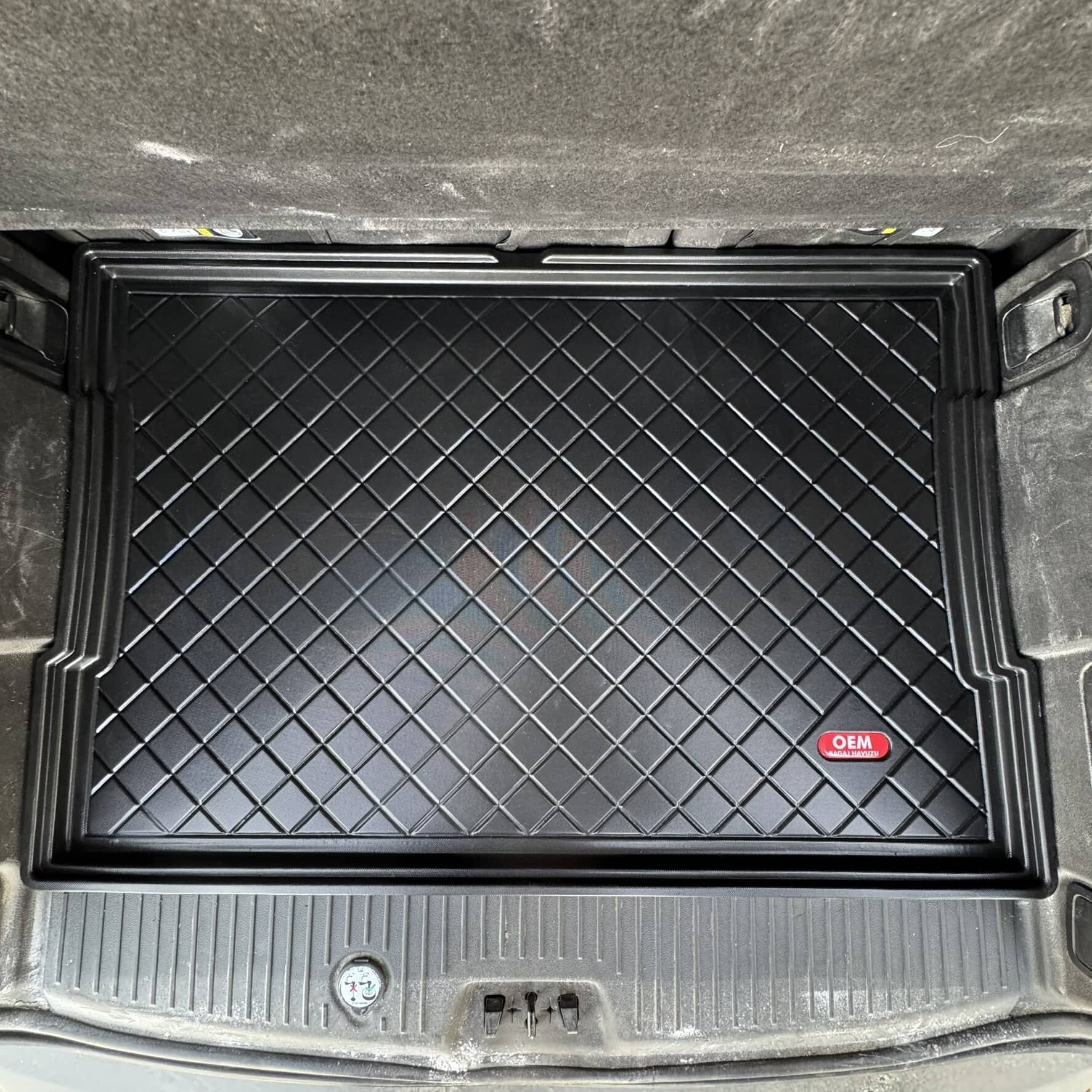 Ford Tourneo Courier 2014-2023 Bagaj Havuzu