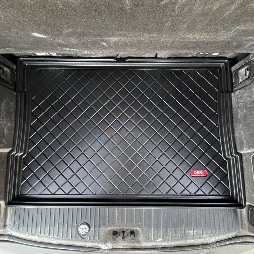 Ford Tourneo Courier 2014-2023 Bagaj Havuzu