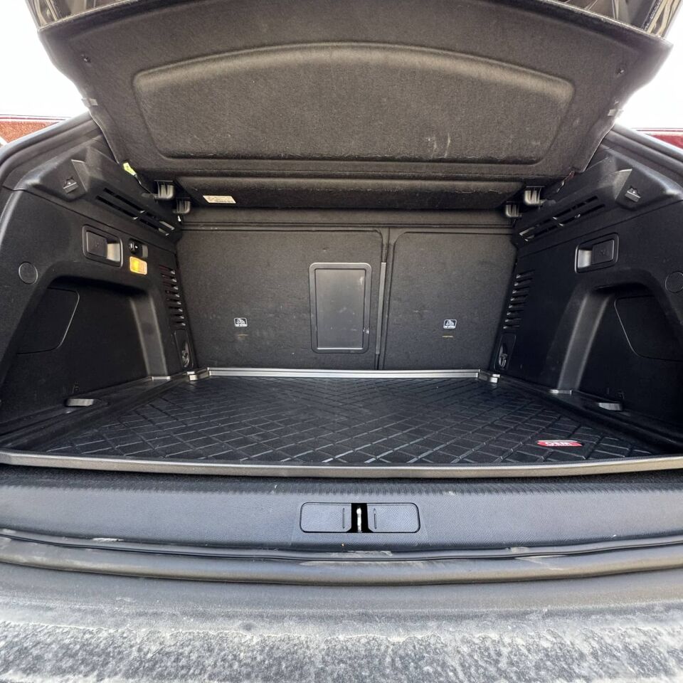 Peugeot 3008 | 2016-2023 Model Üst Bagaj Havuzu